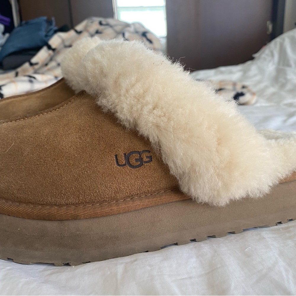 Disquette Platform Ugg slippers - Picture 2 of 6